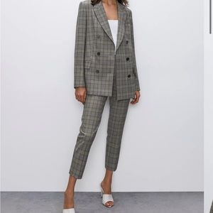 Aritzia Babaton Samuel Blazer